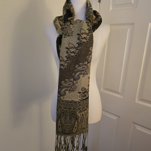 Accessory Street Elegant Floral Paisley Patterned Scarf, Metallic Gold/Brown - Picture 1 of 8